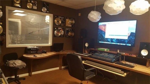 glarecordingandprod studio